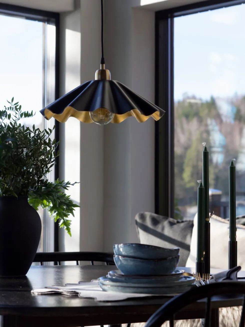 Aira Ø40 taklampa