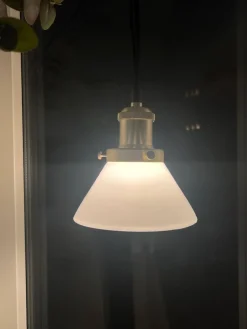 August Ø15 fönsterlampa