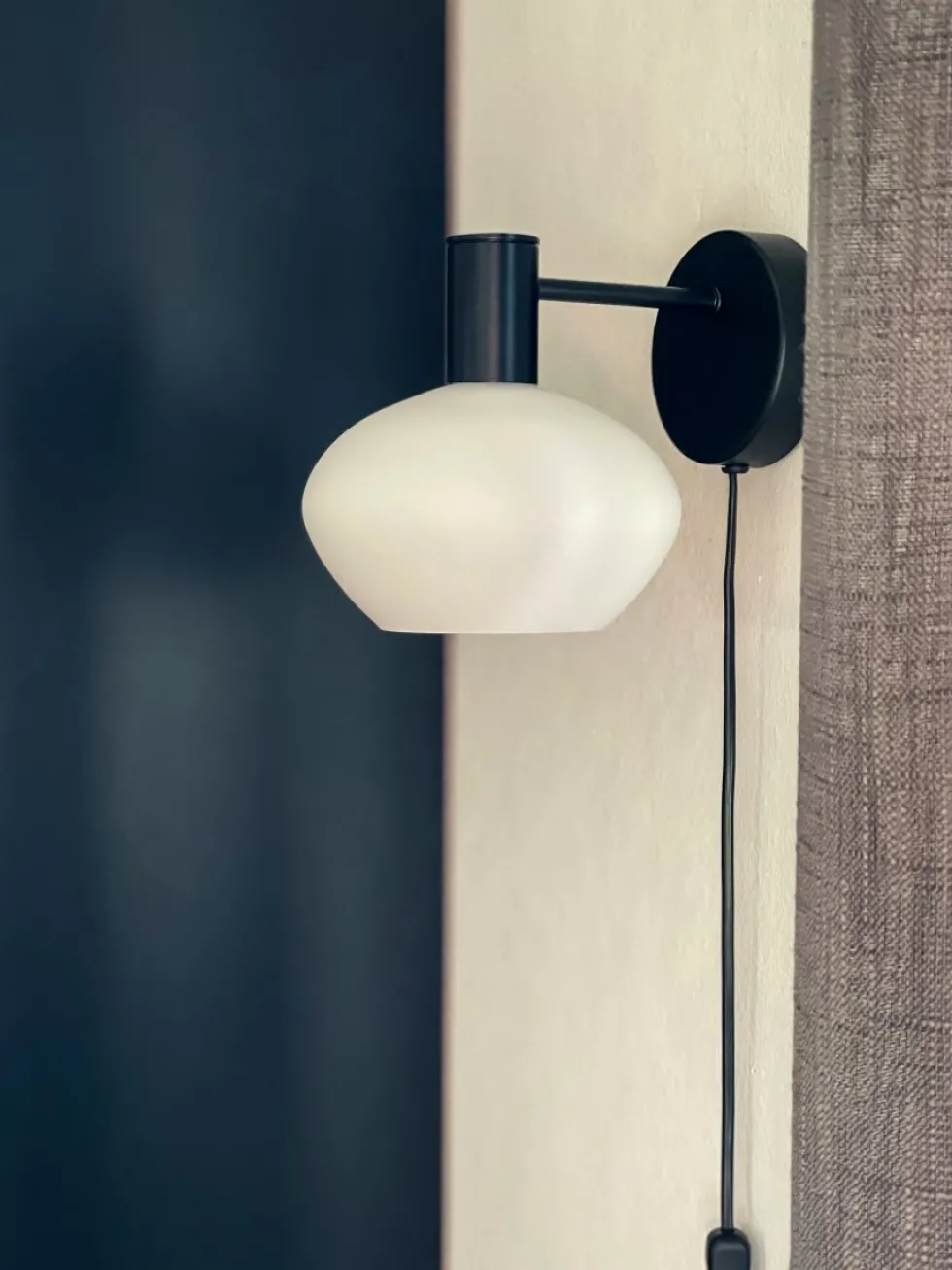 Bell Ø15 vägglampa