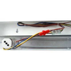 Bänky m. uttag 118cm