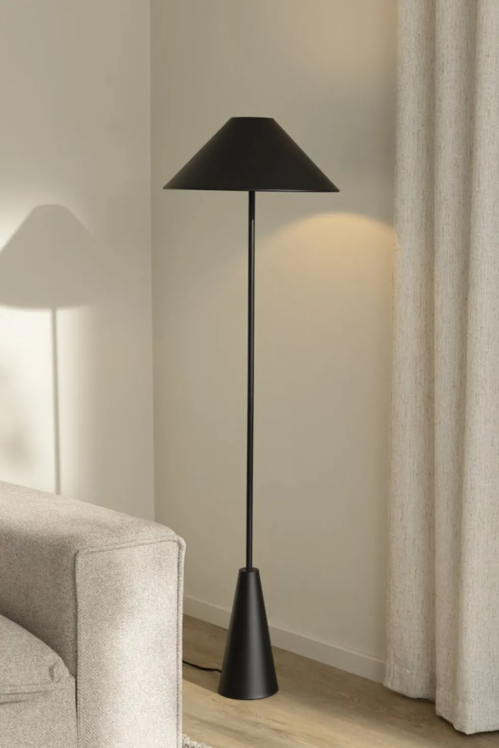 Cannes golvlampa