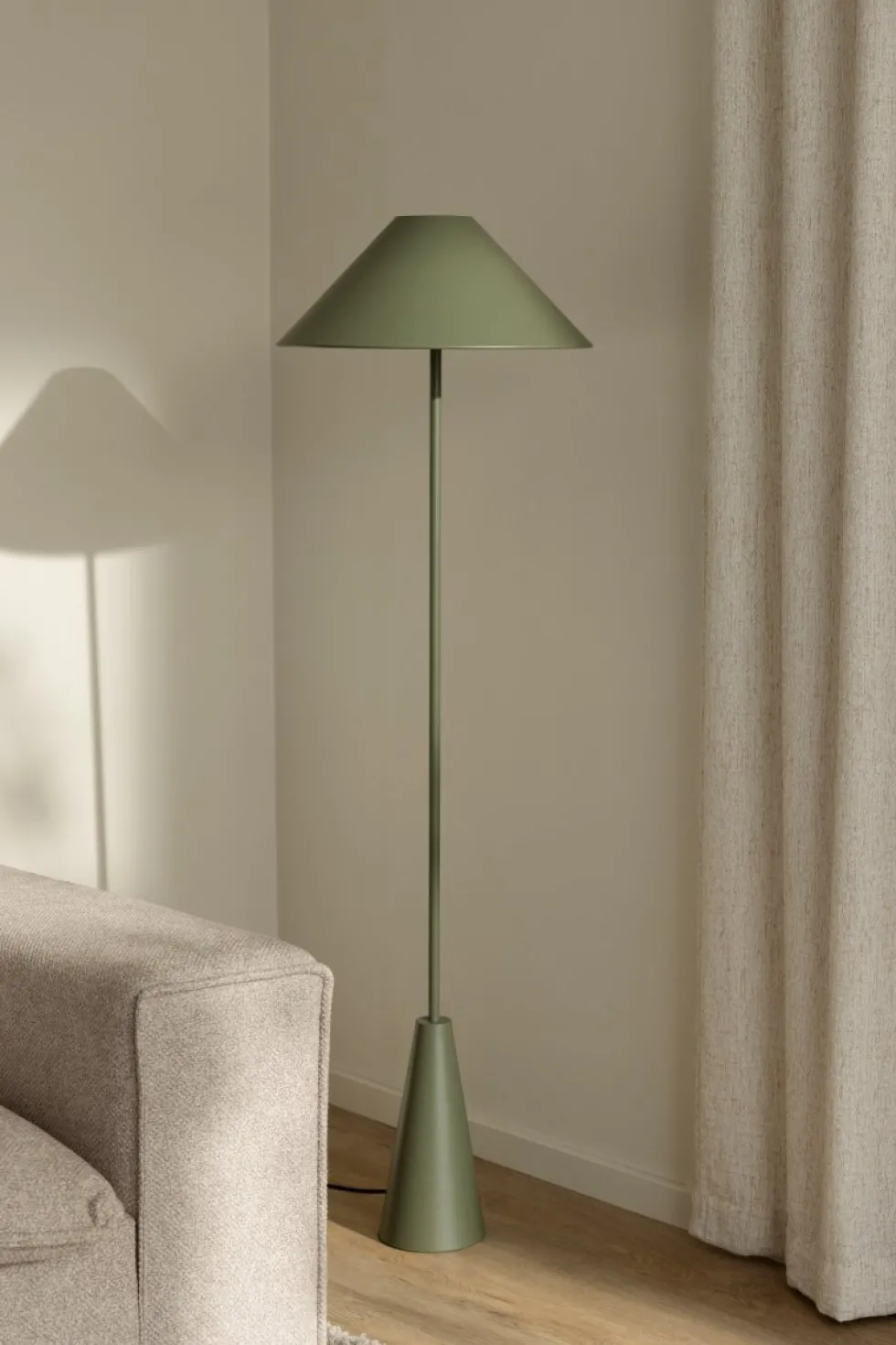 Cannes golvlampa
