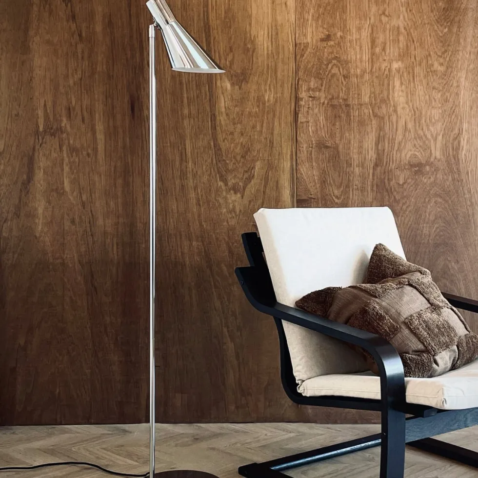 DL12 golvlampa