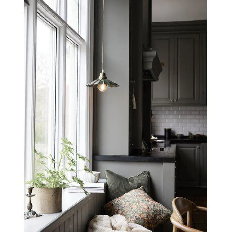 Ester Ø24 fönsterlampa