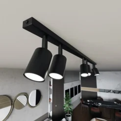 Flash 6 spotlight