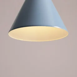 Form 1 golvlampa