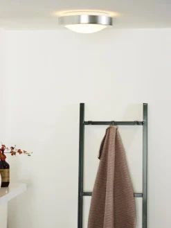 Fresh Ø27 badrumslampa
