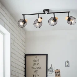 Giada 4 spotlight