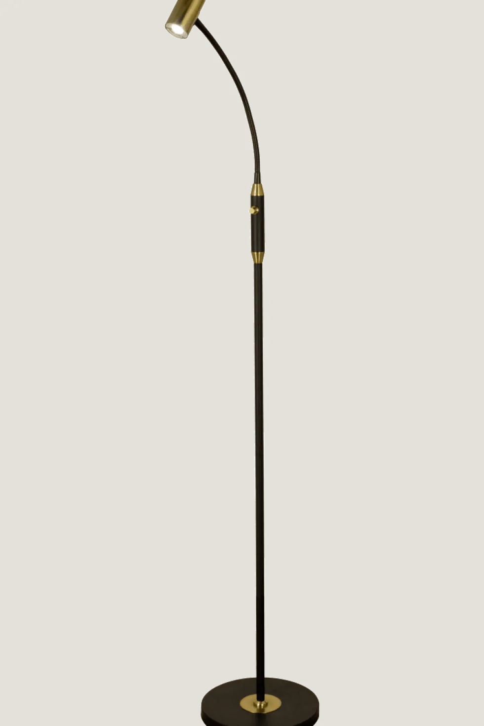 Gusto golvlampa