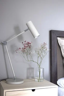 Hubble Read 45cm skrivbordslampa