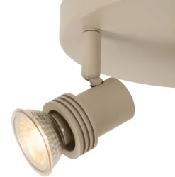 Kianti 3 spotlight