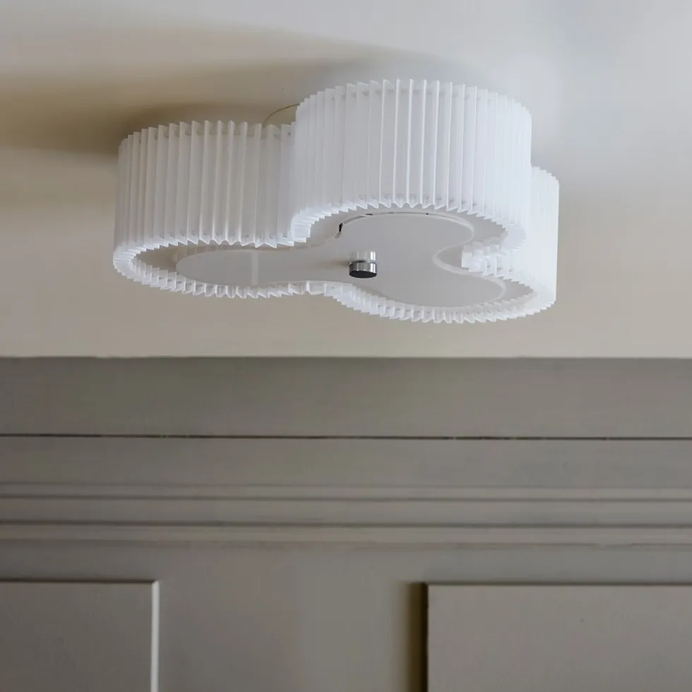 Kolme Ø50 plafond