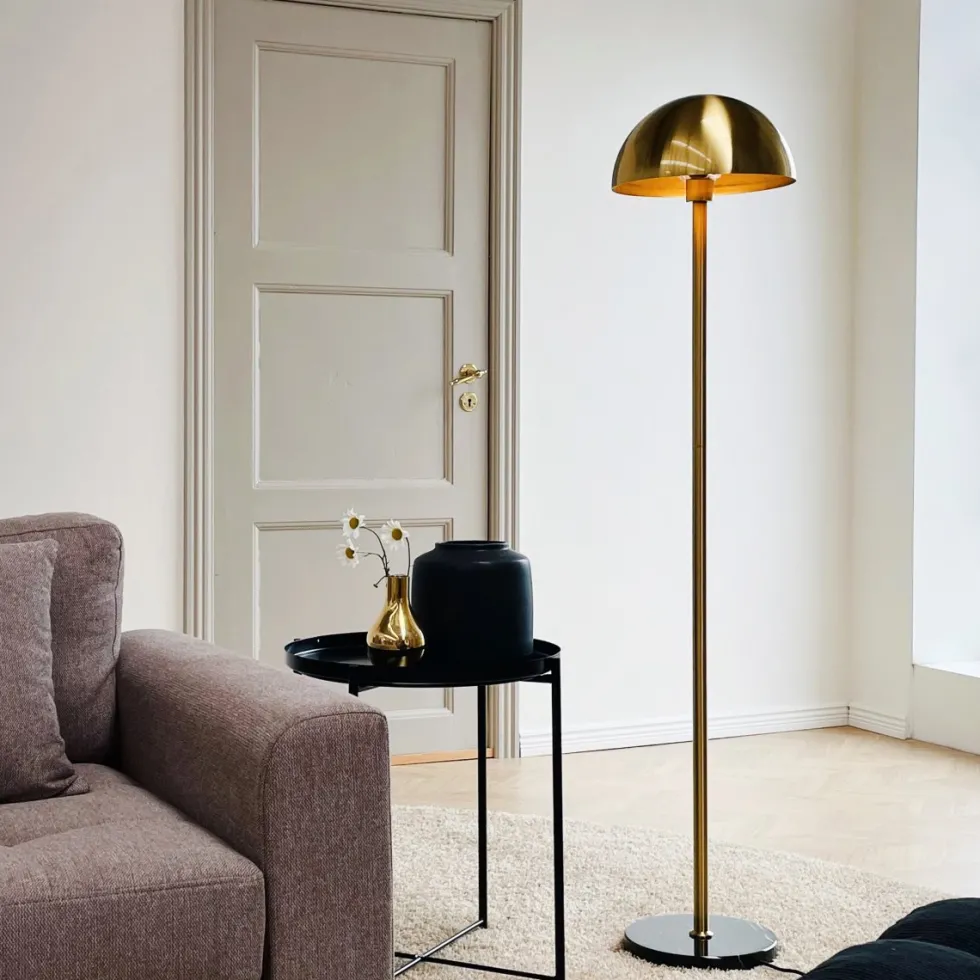Menton golvlampa