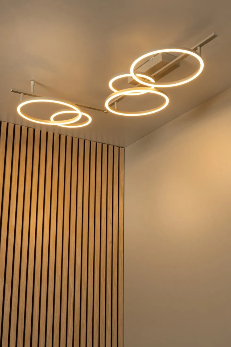 Nicola 170cm plafond