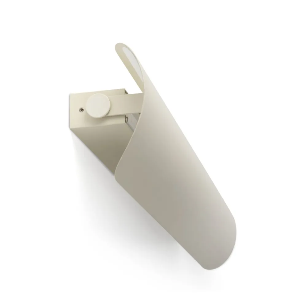 Novo 50cm vägglampa