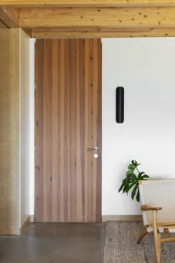 Novo 50cm vägglampa