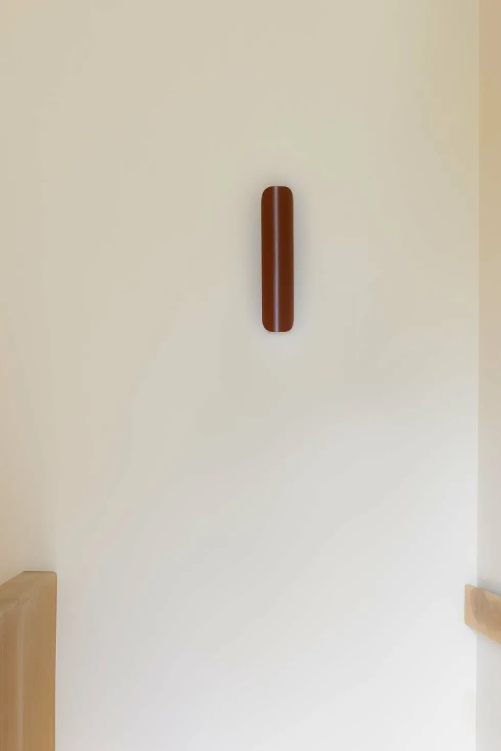 Novo 50cm vägglampa