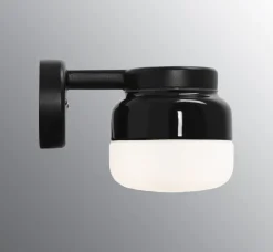 Ohm Wall 140/150 badrumslampa