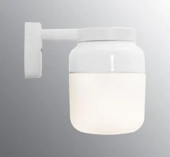 Ohm Wall 140/205 badrumslampa