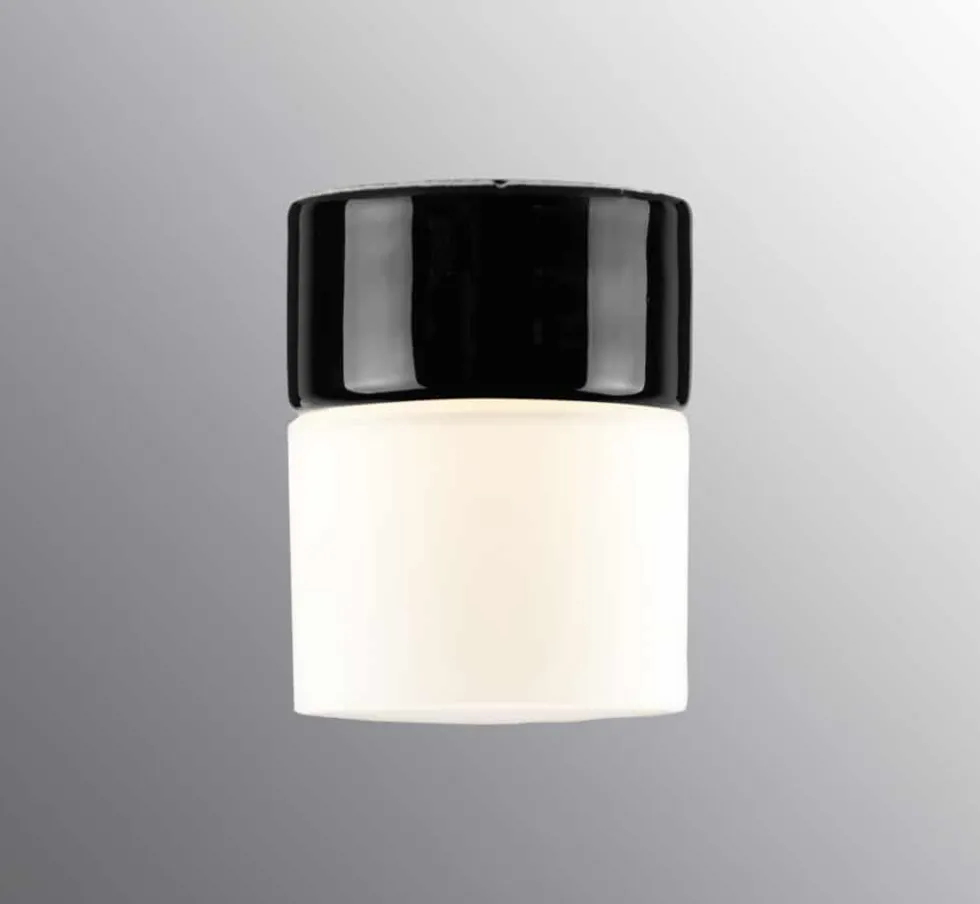 Opus 100/125 badrumslampa