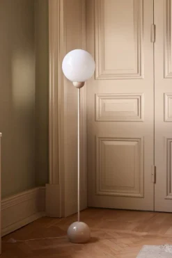 Ripley golvlampa