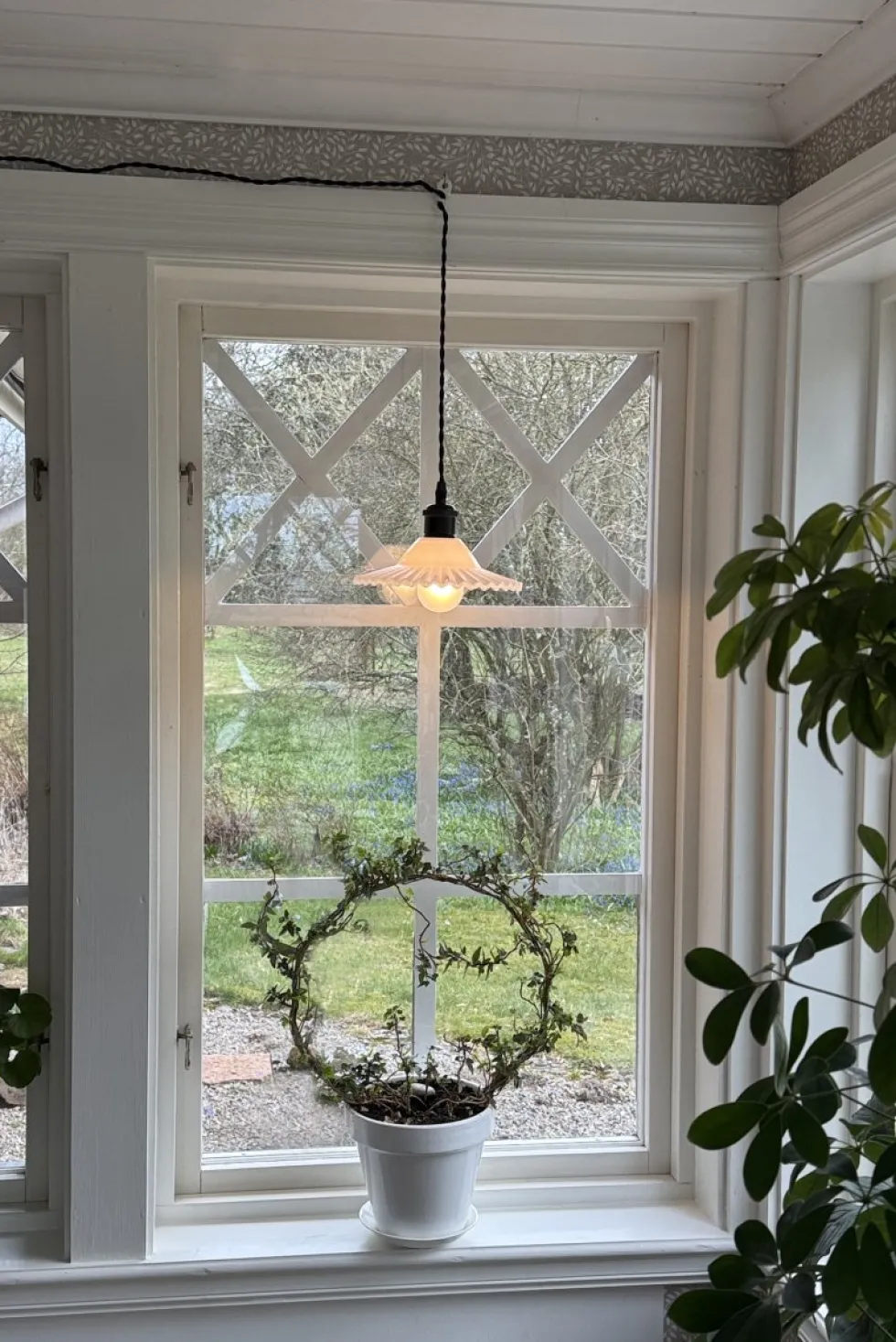 Silvia Ø22 fönsterlampa