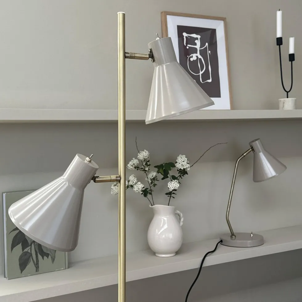 Sleep golvlampa