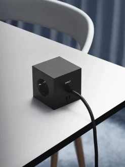 Square 1 with 30W Dual USBC & Magnetic base, 1.8m