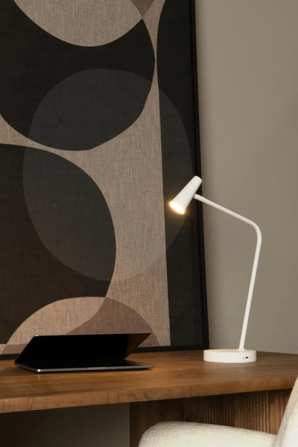 Stirling 47cm skrivbordslampa