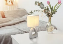 Triangle 30cm bordslampa